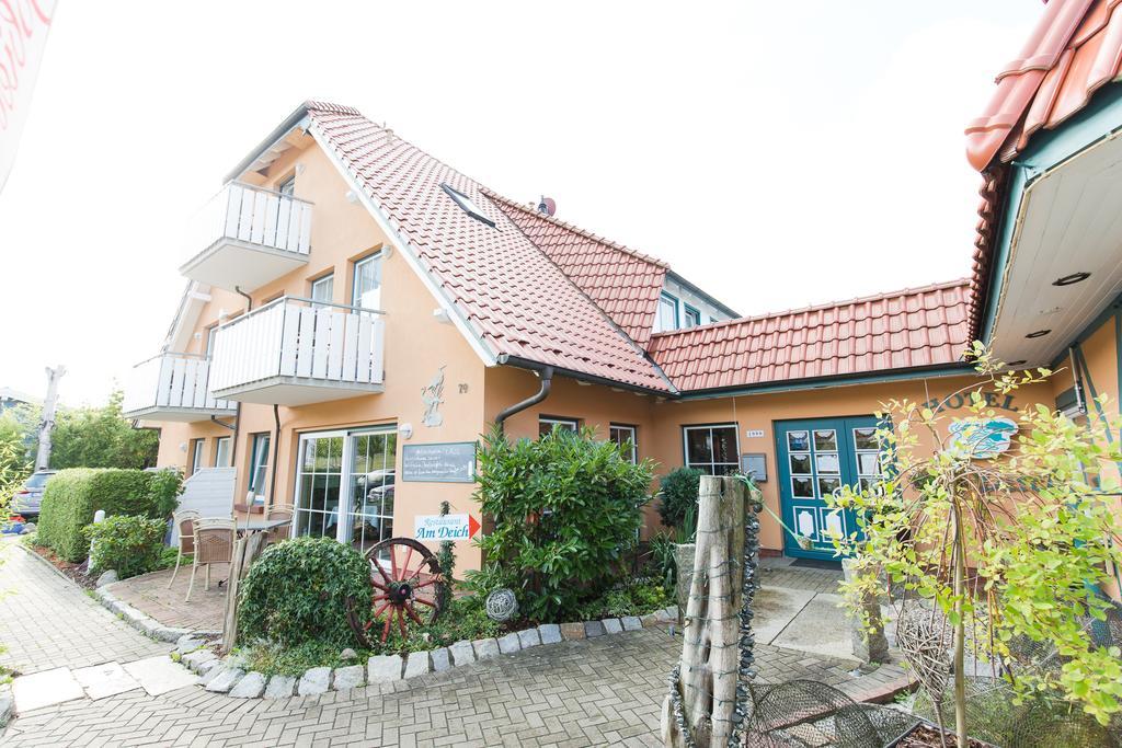 Hotel Garni Am Deich Цингст Экстерьер фото